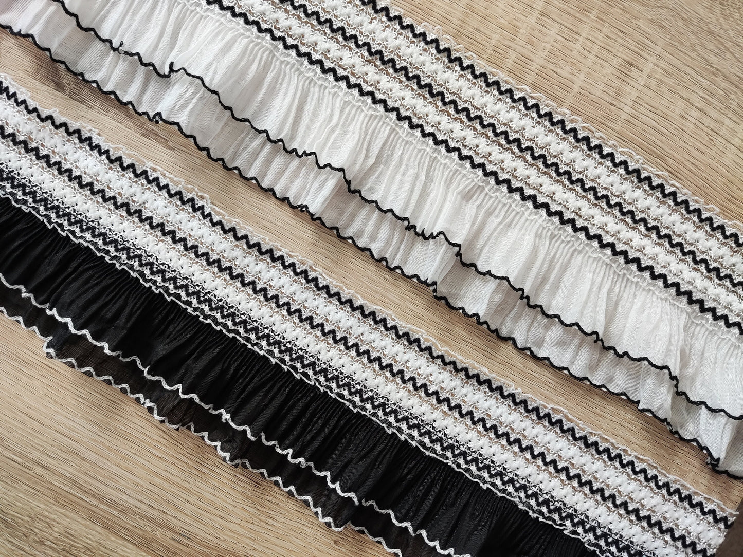 Modern Ruffle Pleated Chiffon Trim: By the Yard -10cm Wide Layered Elastic Border