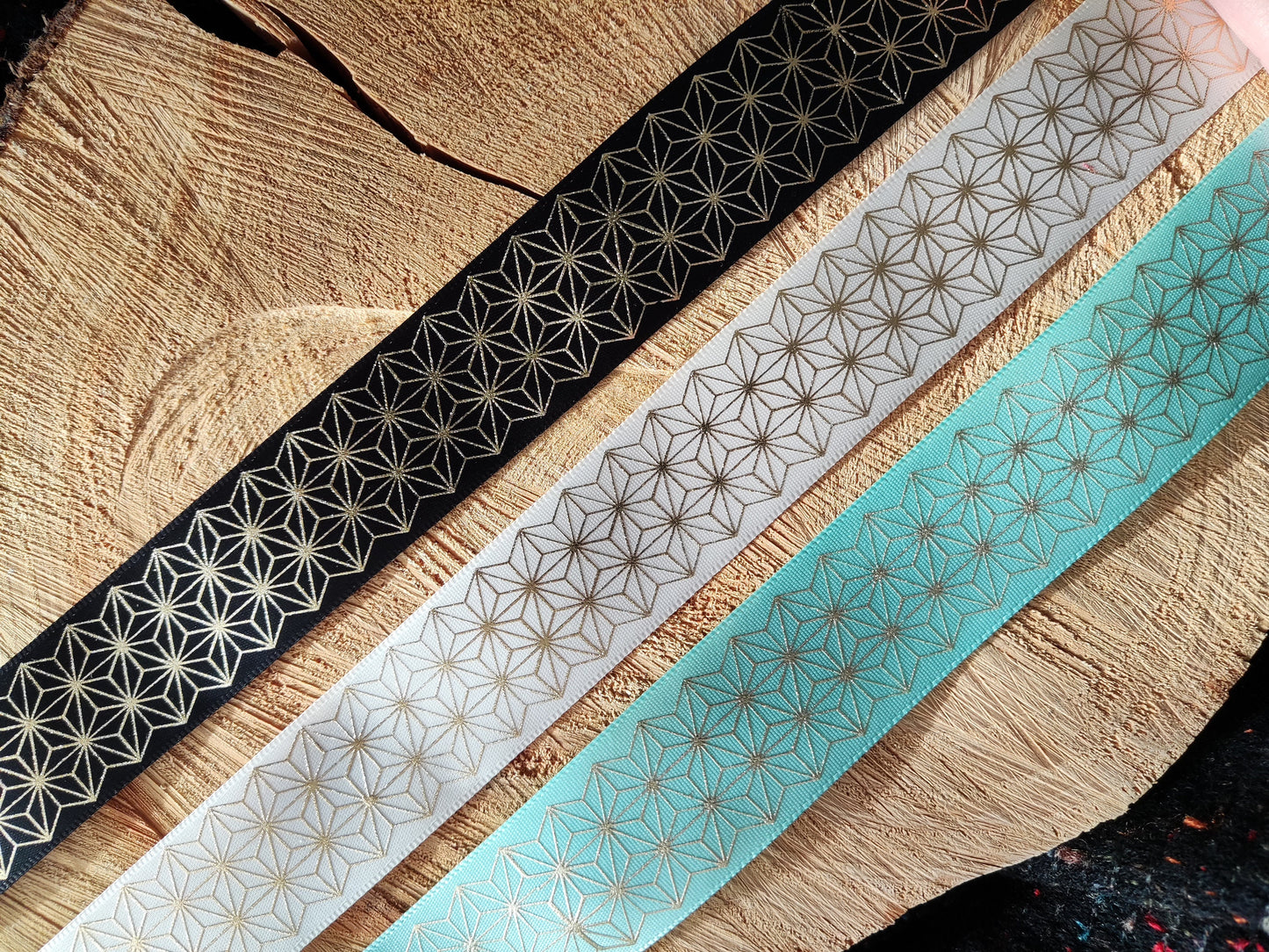 3cm Starburst Gold Print Satin Ribbon- Per yard - Hexagon Geometric Pattern- Cake decoration, Hair bows Making, Gift wrapping