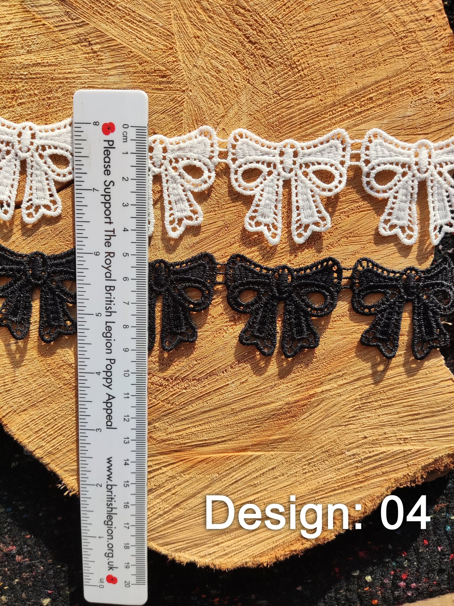 Bow Pattern Lace trim- Per yard -For Sewing, Doll Making, Scrapbooking, Bridal DIY