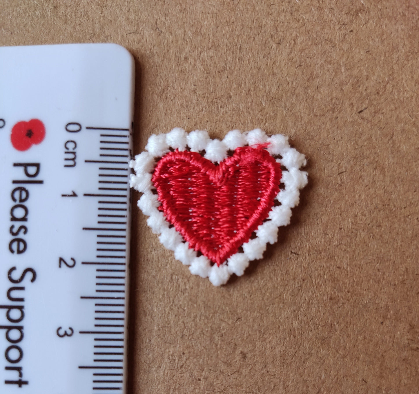 10 Small Embroidered Heart Appliques - Sew on motifs/patches - DIY Clothes, Sewing, Junk Journal, Scrapbooking