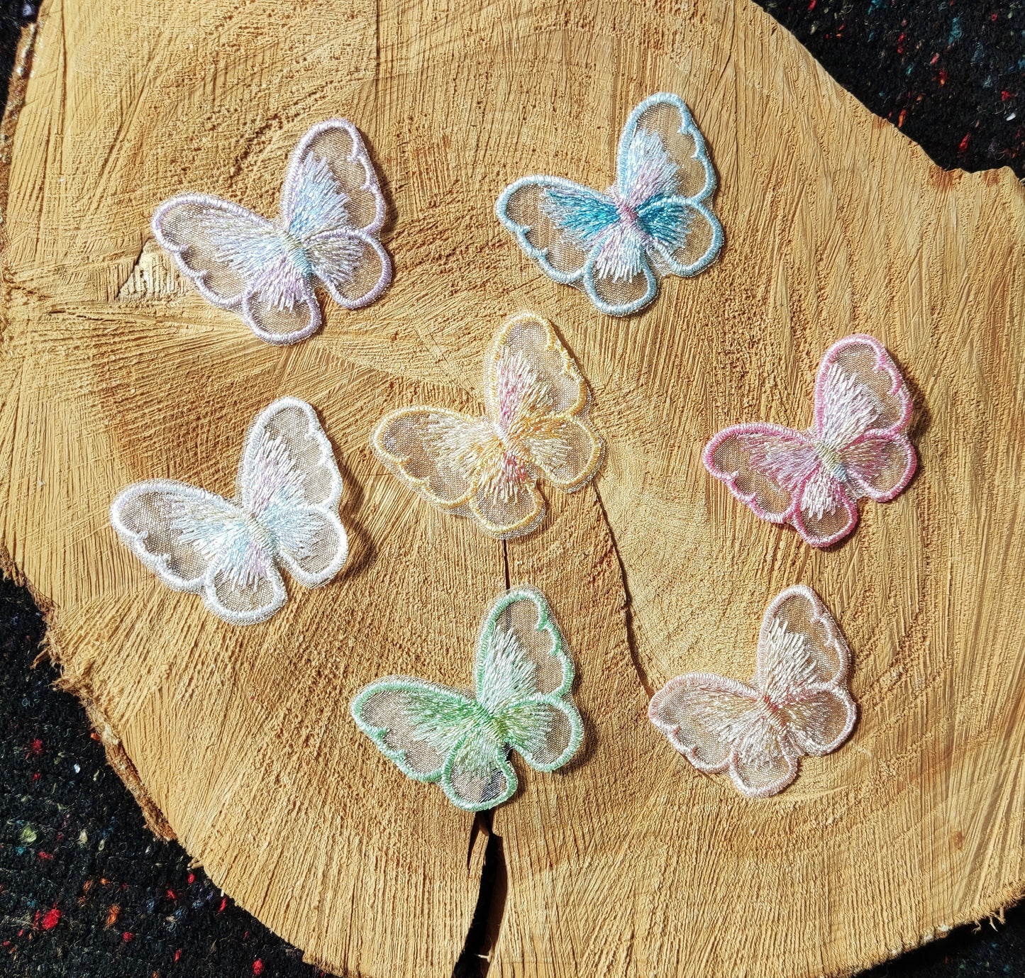 Sheer Iridescent Butterfly Sew on Organza Applique- 4cm*5cm Embroidered Motif for Hairclip DIY, Dressmaking Patch, Junk Journal