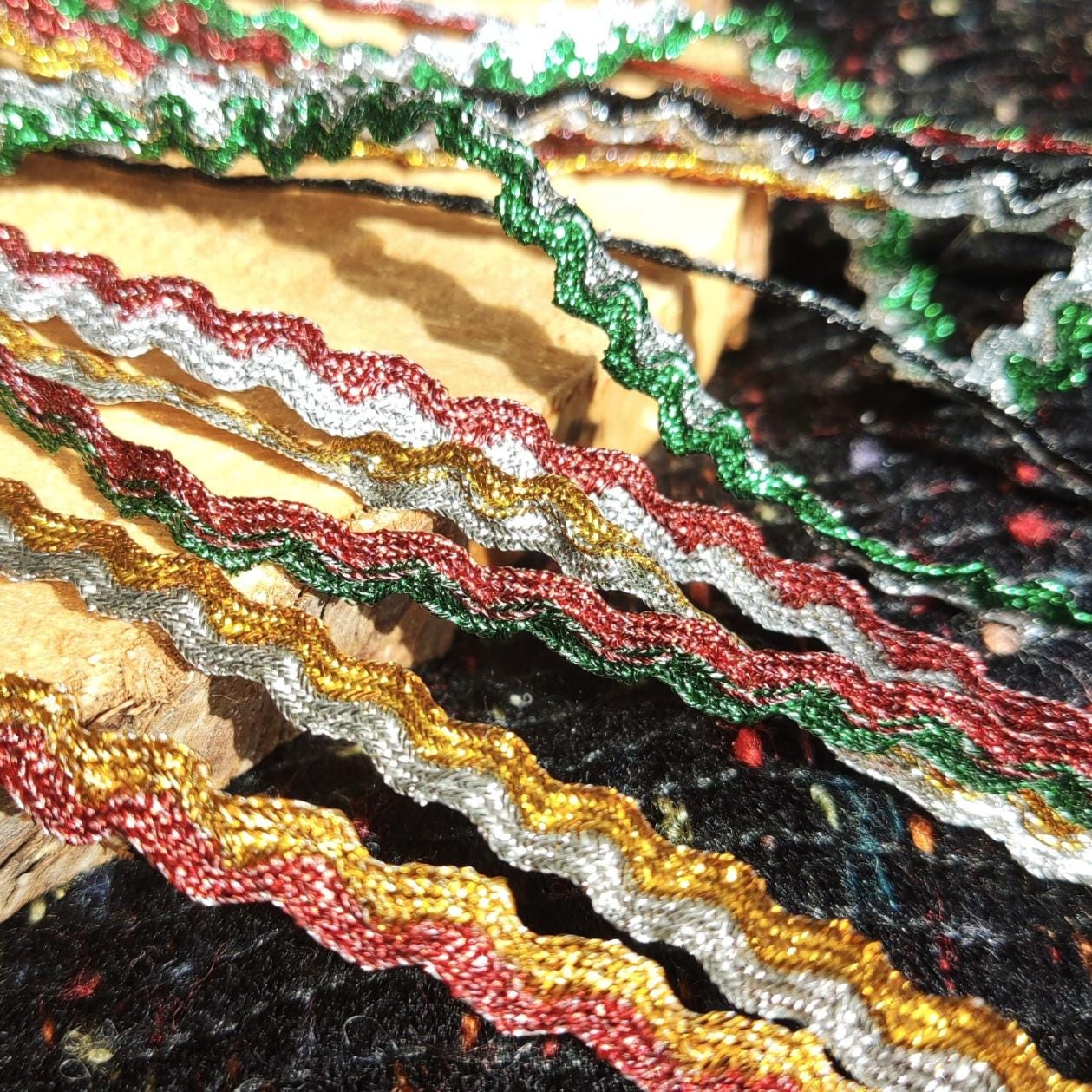 Two tone Metallic Ric Rac Wavy Ribbon -Per yard - 5mm Width Narrow S Shape Braided Ribbon Craft Border- For Gift wrapping, Card making
