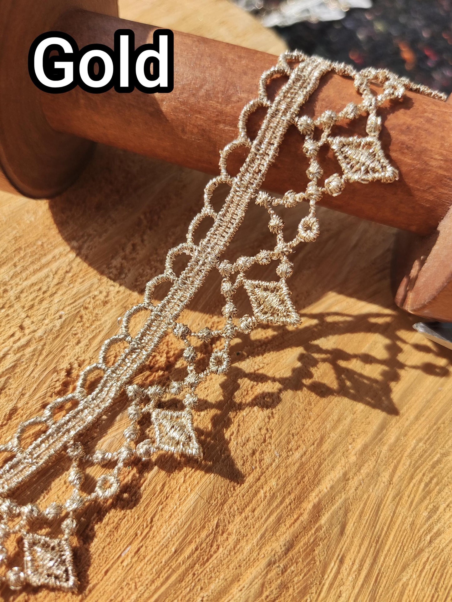 25mm width Delicate Lace Trim- Per yard- For Dressmaking, Soft Furnishing, Doll Clothes