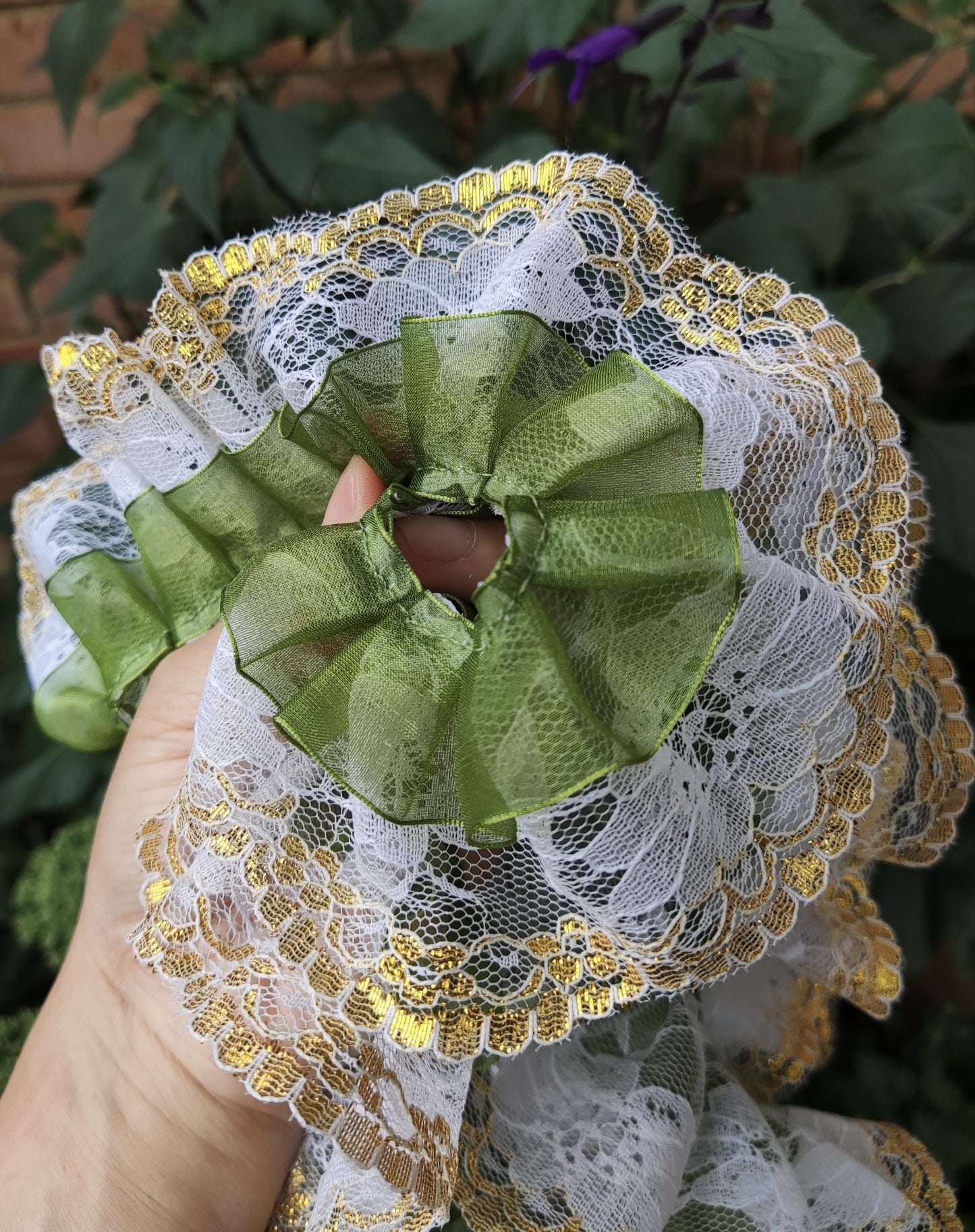 Retro Organza Ruffle Rococo Trim with Gold Edge Lace - Per Yard -6cm Width- Costume DIY, Doll Clothes, Sewing, Dressmaking