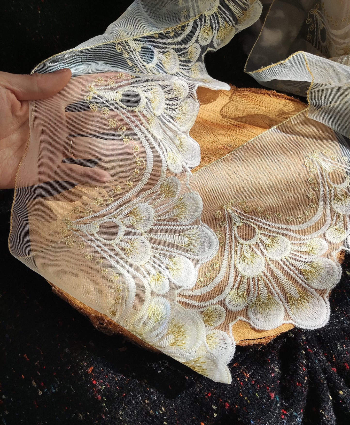 Embroidered Floral Lace Tulle Panel 18cm wide - Per yard - Gold on White Mesh Border for Sewing, Doll Clothes, Dressmaking