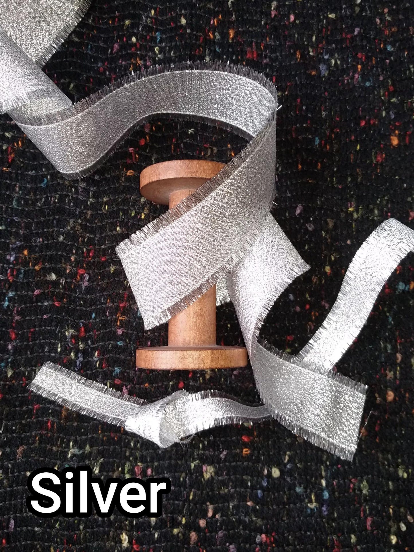 16mm Frayed Edge Lurex Ribbon- Double Sided Metallic Ribbon in Gold or Silver- Luxury Sparkly Gift Wrap for Christmas, Halloween, Birthdays