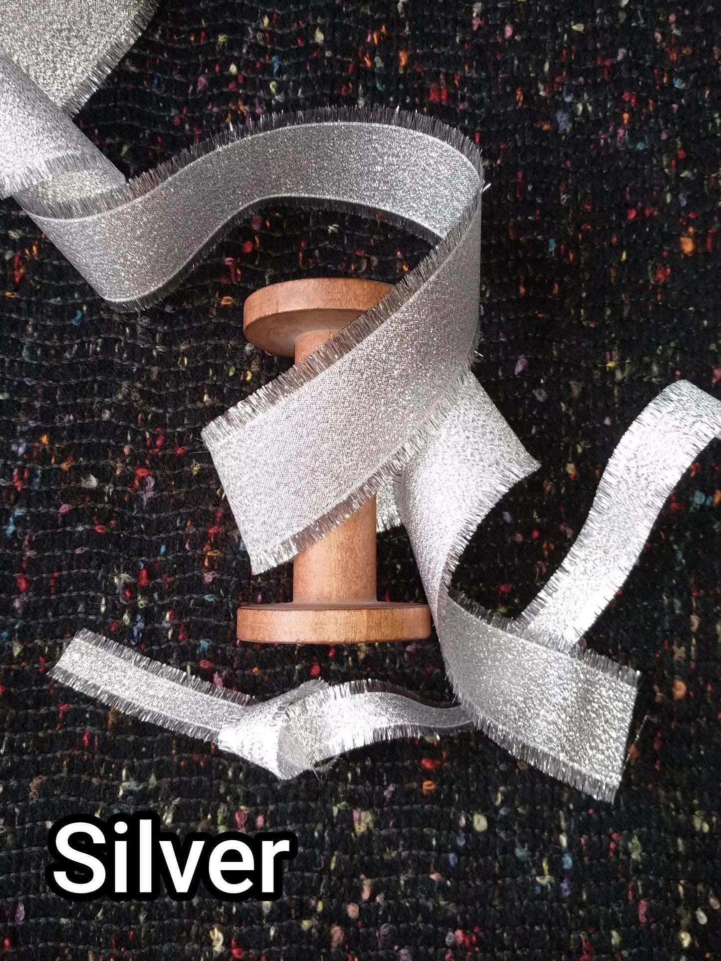 38mm Frayed Edge Lurex Ribbon- Waterproof Metallic Ribbon in Gold or Silver- Luxury Sparkly Gift Wrap for Christmas, Wreaths DIY, Halloween
