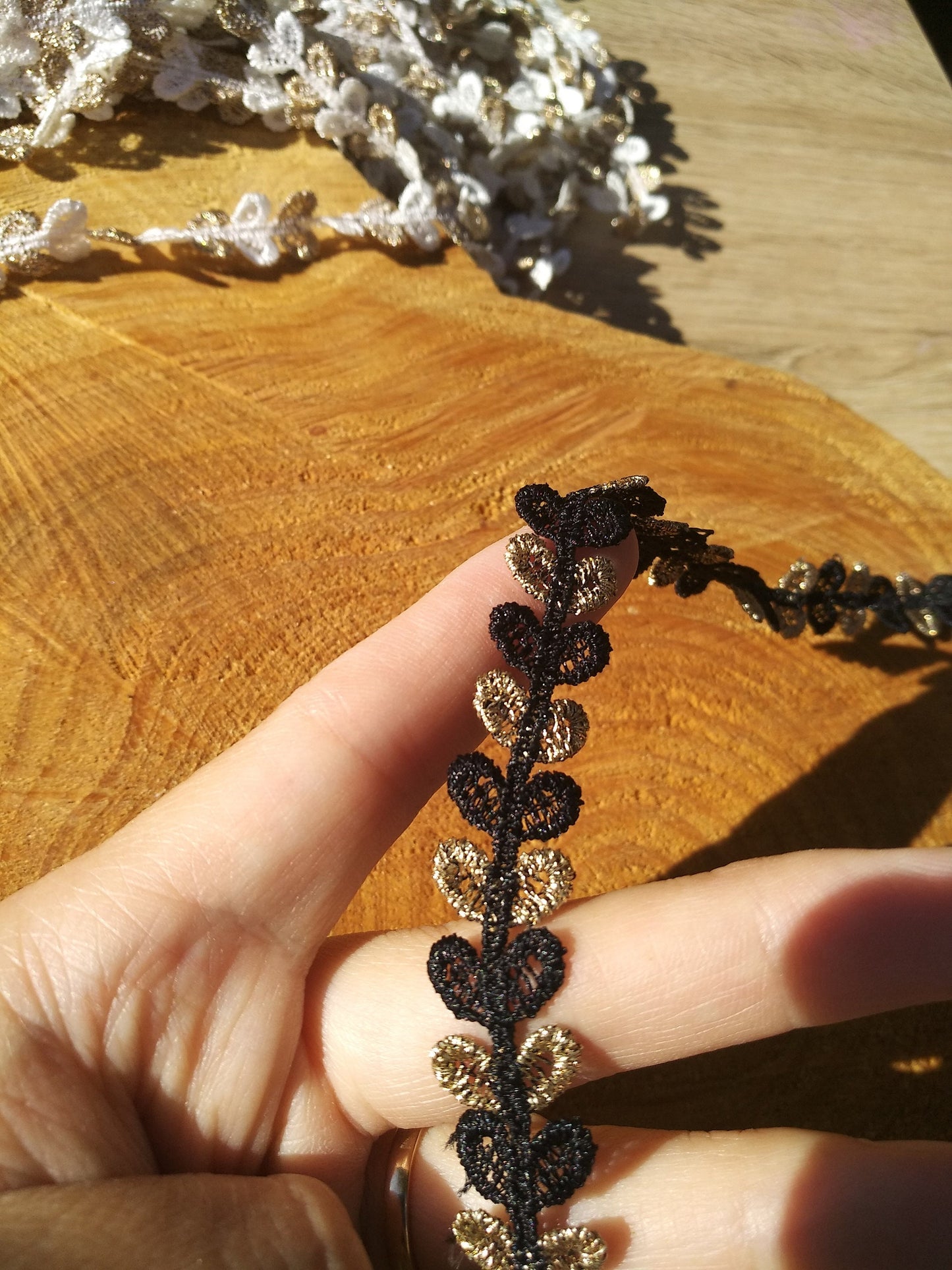 1.2cm Tiny Leaf Pattern Narrow Lace trim -Per yard -Fine Delicate Small Heart Embellishment for Doll Clothes, Dressmaking