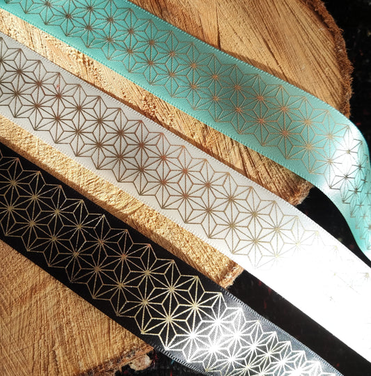 3cm Starburst Gold Print Satin Ribbon- Per yard - Hexagon Geometric Pattern- Cake decoration, Hair bows Making, Gift wrapping