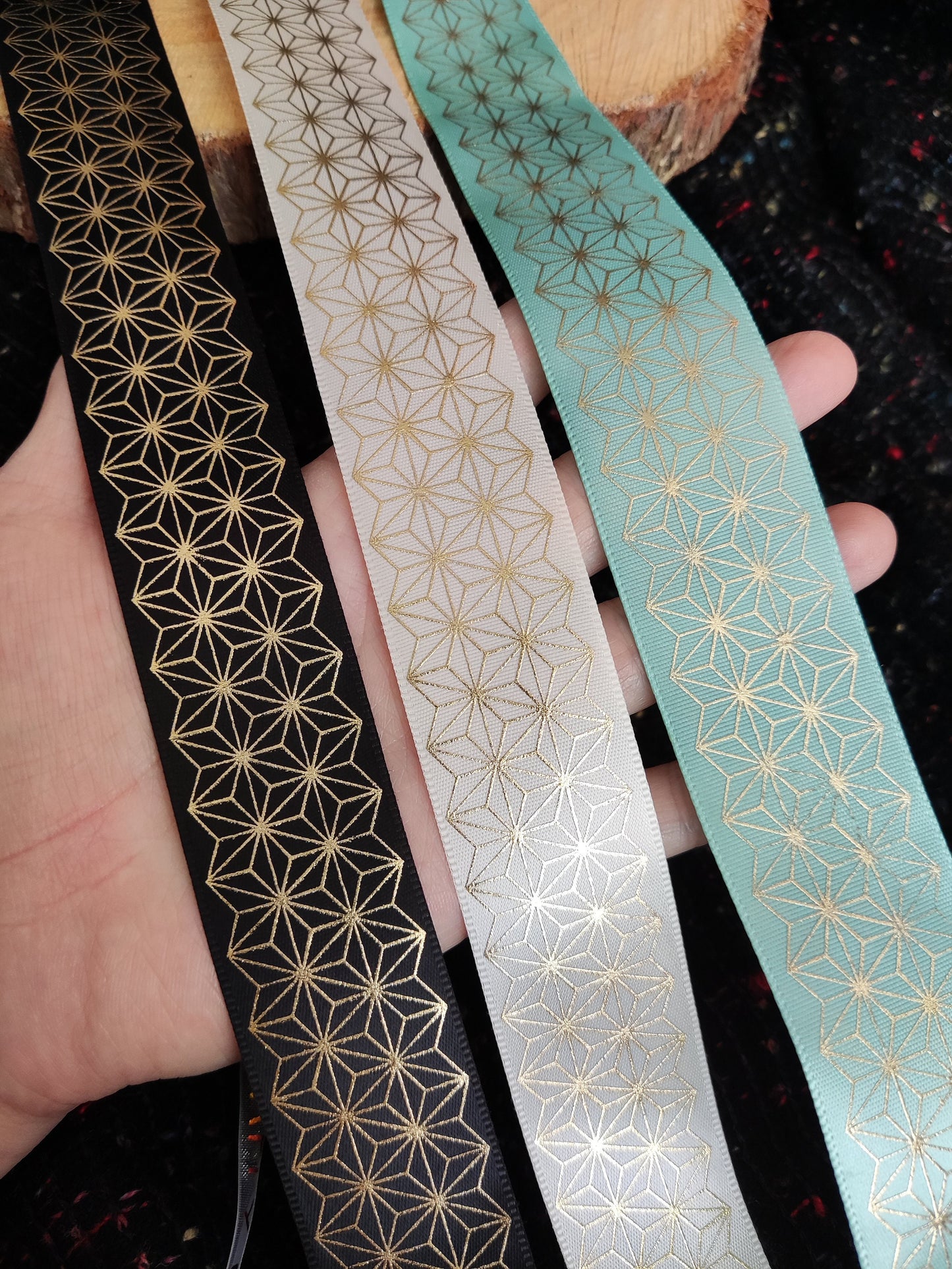 3cm Starburst Gold Print Satin Ribbon- Per yard - Hexagon Geometric Pattern- Cake decoration, Hair bows Making, Gift wrapping