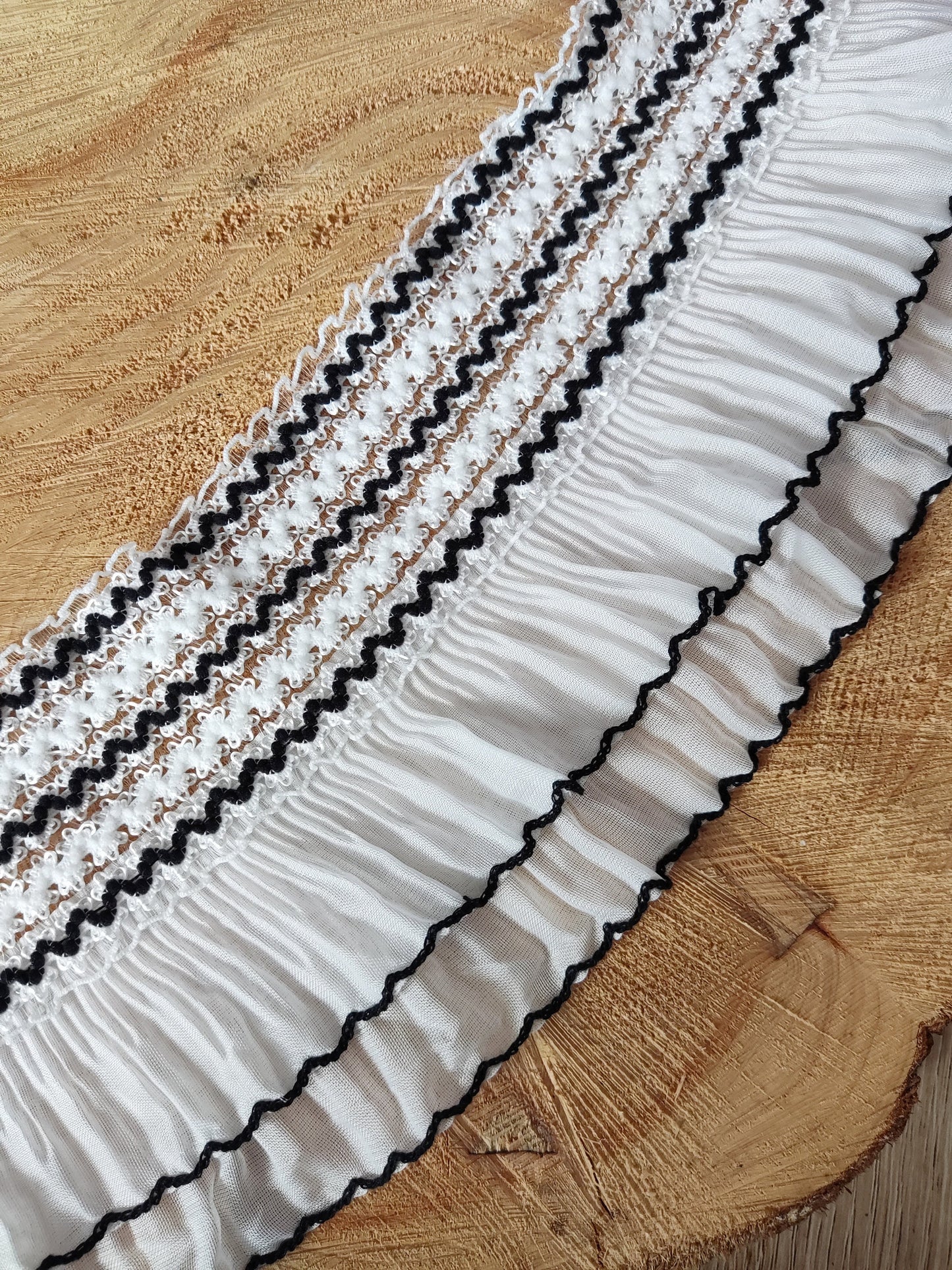 Modern Ruffle Pleated Chiffon Trim: By the Yard -10cm Wide Layered Elastic Border