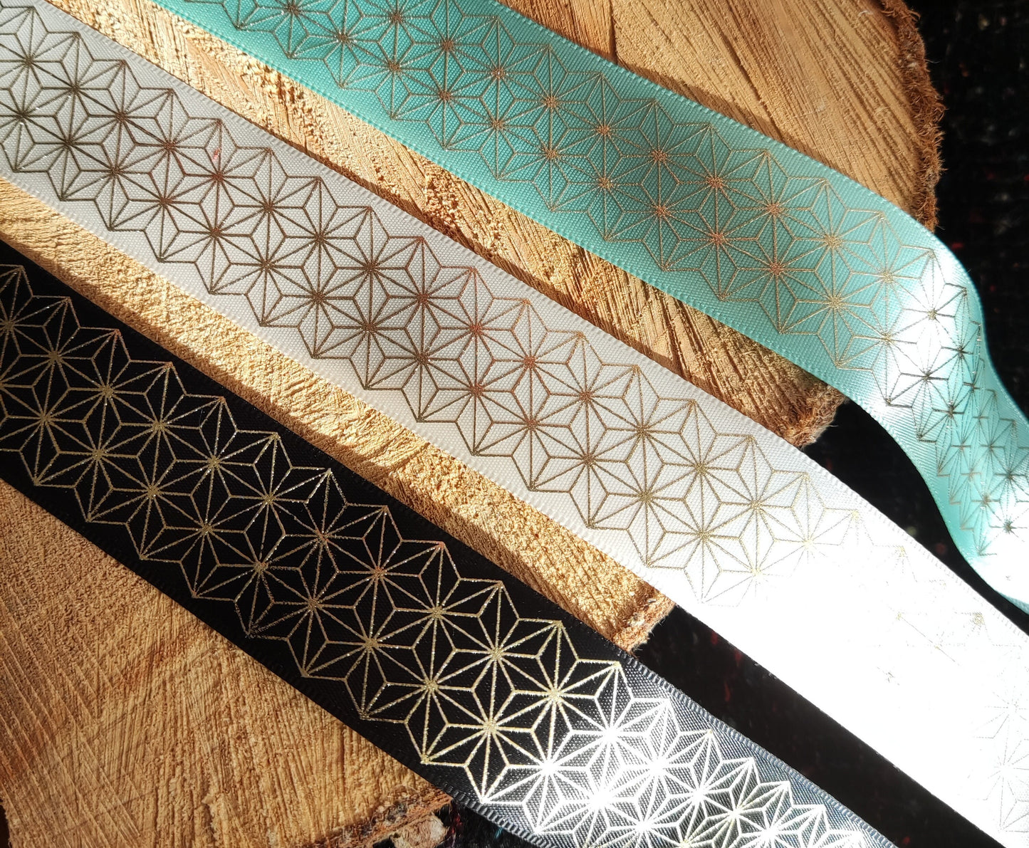 3cm Starburst Gold Print Satin Ribbon- Per yard - Hexagon Geometric Pattern- Cake decoration, Hair bows Making, Gift wrapping