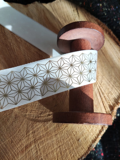 3cm Starburst Gold Print Satin Ribbon- Per yard - Hexagon Geometric Pattern- Cake decoration, Hair bows Making, Gift wrapping