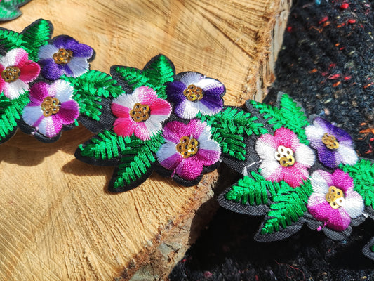0.5 Yard - Iron on Sequined Embroidered Flower Trim/ Patches - 5.5cm width