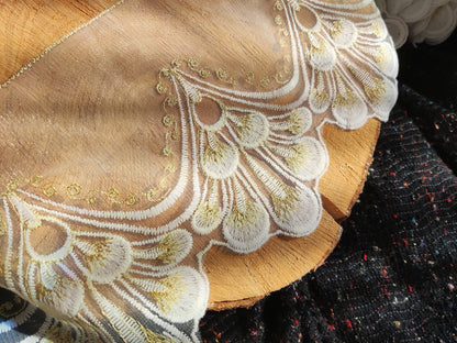Embroidered Floral Lace Tulle Panel 18cm wide - Per yard - Gold on White  Mesh Border for Sewing, Doll Clothes, Dressmaking