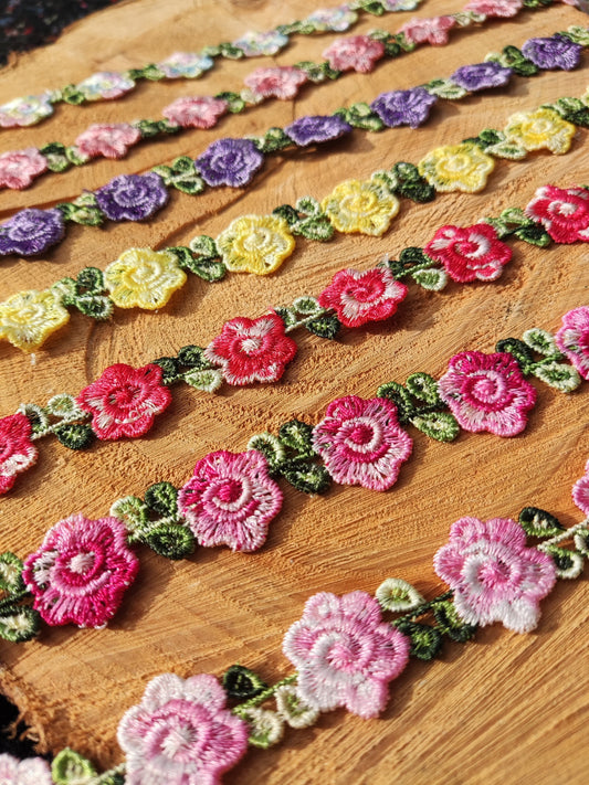 Single Flower Embroidered Floral Ribbon Trim -2cm wide Lace Border-Per yard- For Dressmaking, Home Decor, Doll Clothes, Necklace DIY