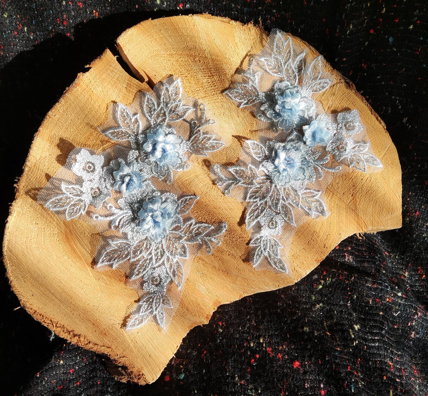 14 colours-1 Pair of Floral applique Embroidered motif- Sew on Wedding Dress Bridal Gown Wedding Costume Patch