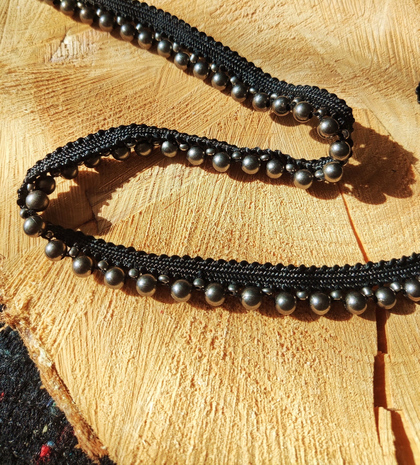 1cm Faux Pearl Beaded Trim: Black or White - Sold by the yard