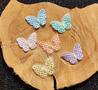 1pc Checked Design Butterfly Sew on Lace Applique Embroidery -4.5cm*6cm Motif Patch