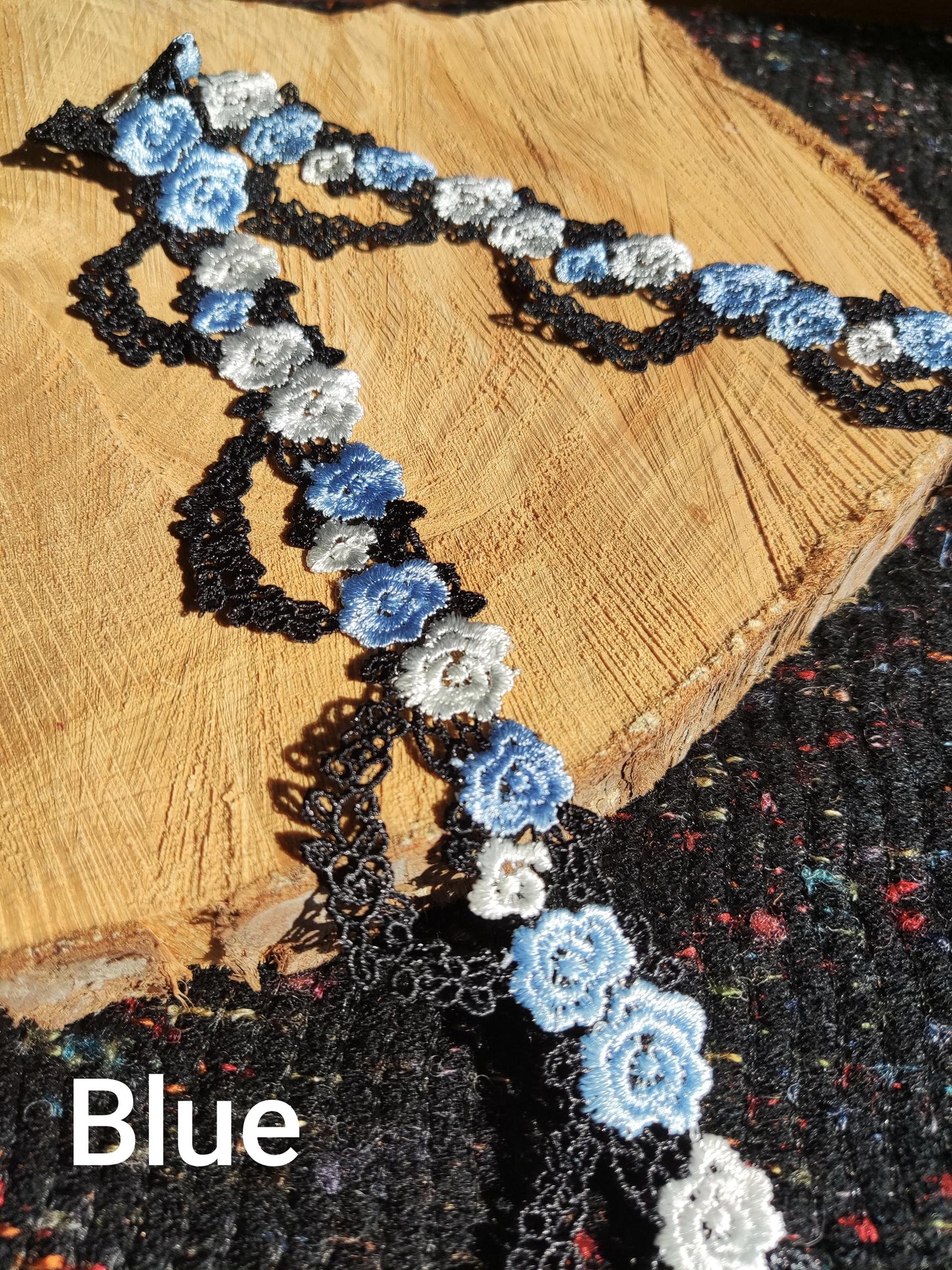 3.5cm Width Rose Flower Chain Embroidered Trim- Delicate Floral Lace Border -Per yard- For Dressmaking, Soft furnishing, Costume decoration