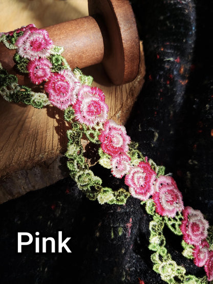 Rococo Rose Chain Floral Trim- 3.5cm width Flower Vine Embroidered Lace Border for Clothing, Costume, Dressmaking, Upholstery