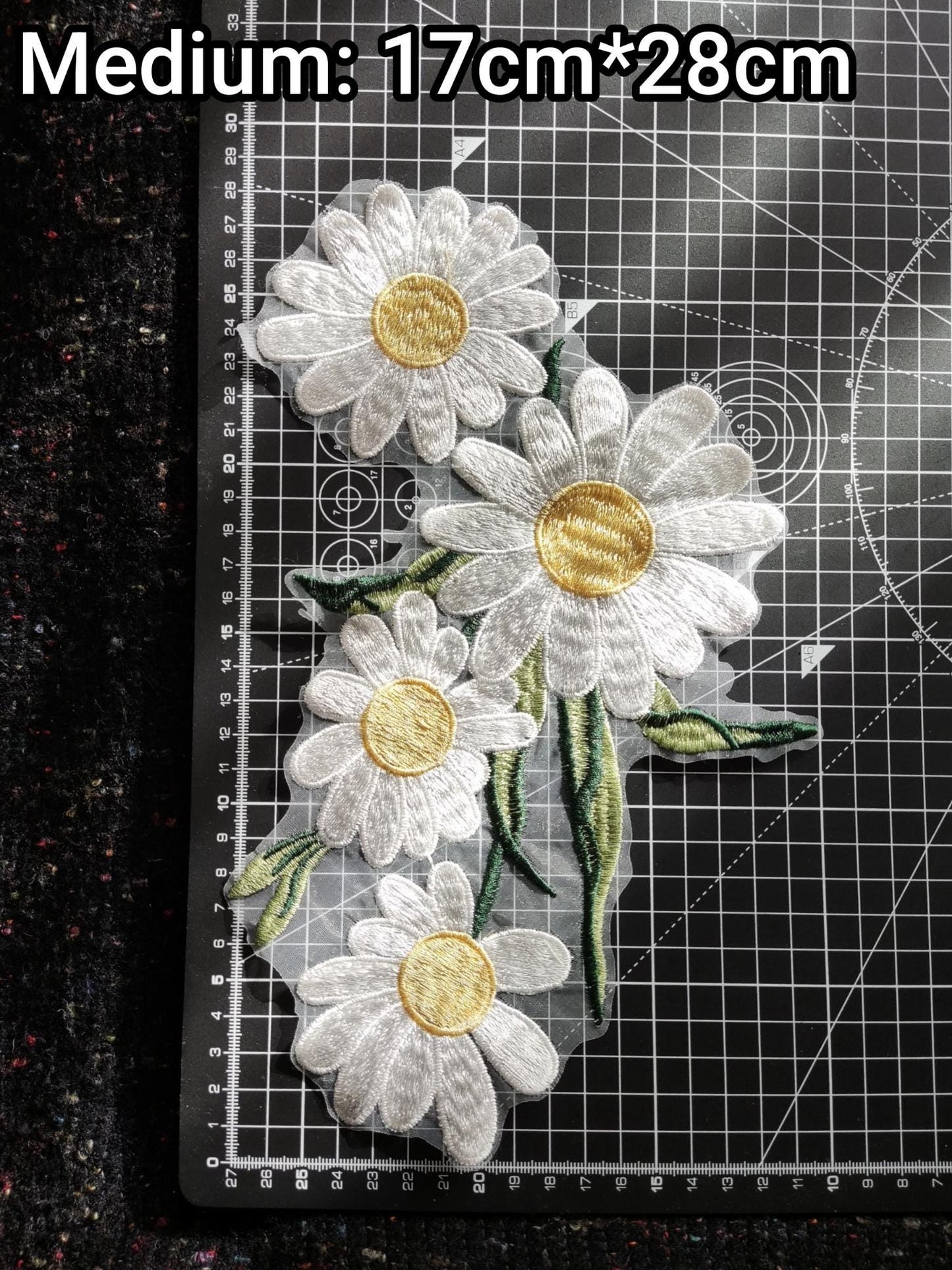 1 pair- Medium White Daisy Embroidered Sew on Applique/Motif- Sew on Patch DIY