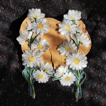 Large Embroidered White Daisy Sew on Applique Motif- 1 Pair - Sew on White Flower Patch