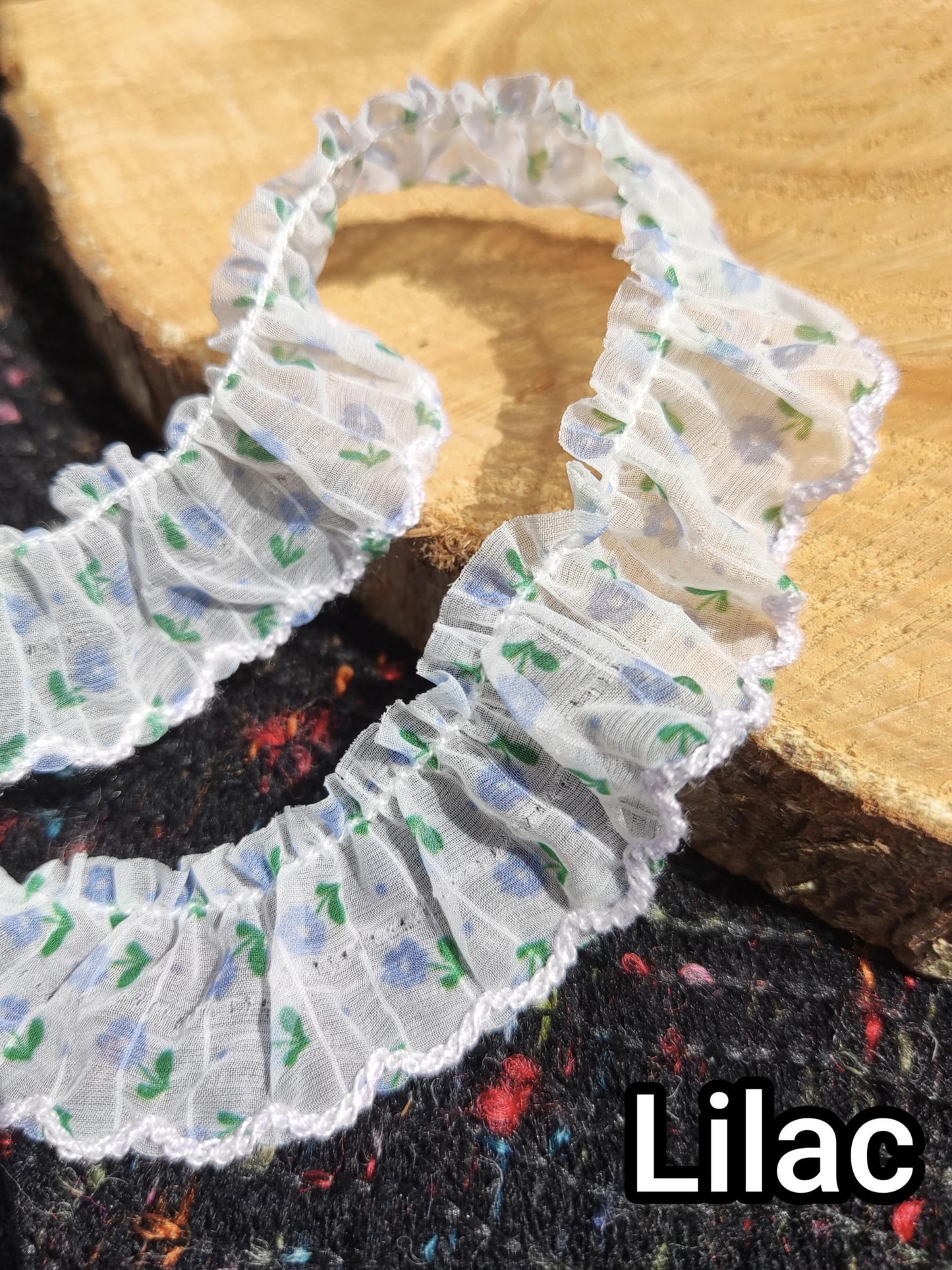 Floral on Grid Sheer Chiffon Trim with Scallop Edge -Per Yard -2cm Width Frilly Border for Sewing, Doll Clothes, Scrunchie DIY