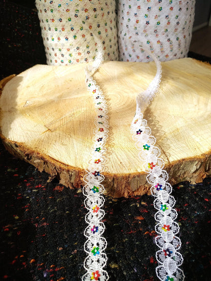 Delicate Lace trim with Rainbow Sequin Flower-1.5cm White/Ivory floral embellishment/edging-DIY Sewing/Doll Making/Scrapbooking/Junk journal