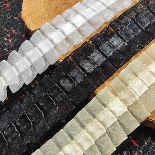 Pleated Organza Trim with Satin Ribbon Middle -Per yard- 4cm Gathered Ruffle Border- For Sewing, Dressmaking, Doll Clothes