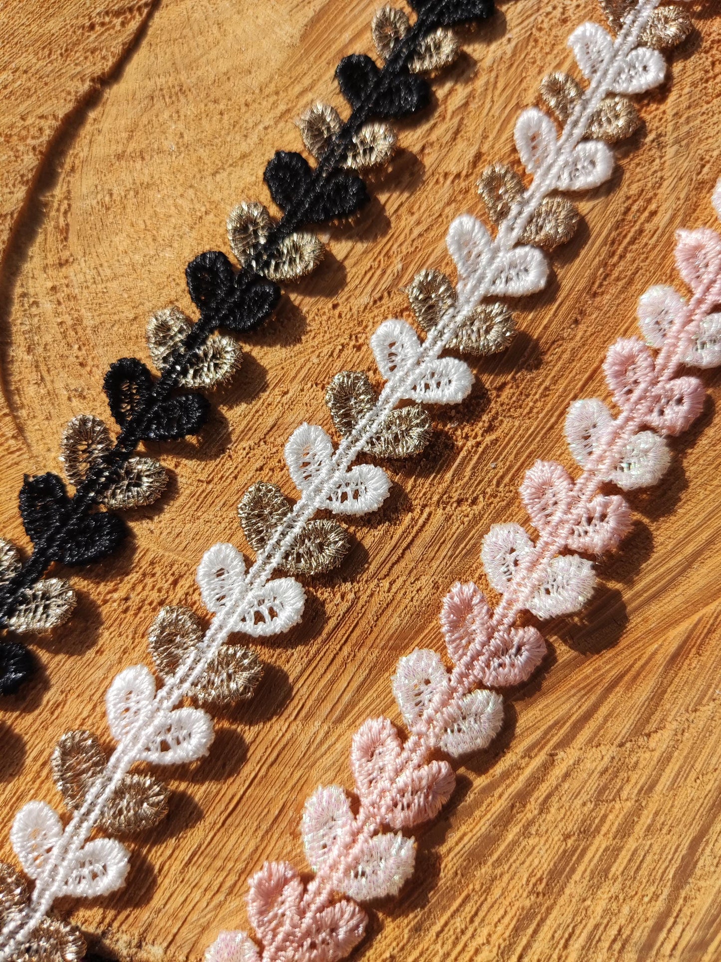 1.2cm Tiny Leaf Pattern Narrow Lace trim -Per yard -Fine Delicate Small Heart Embellishment for Doll Clothes, Dressmaking
