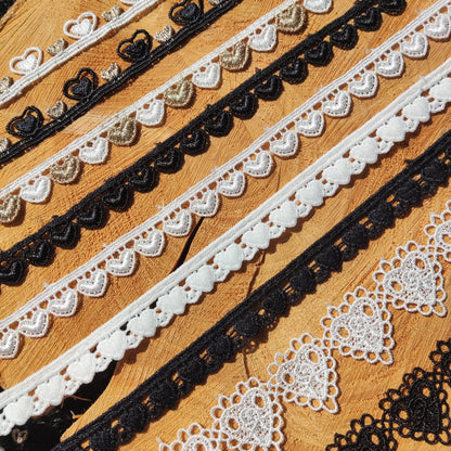 Love Heart Design Lace trim/Fine Ribbon Embellishment -1 yard- White/Black -DIY Sewing/Doll Making/Scrapbooking/Wedding Bridal