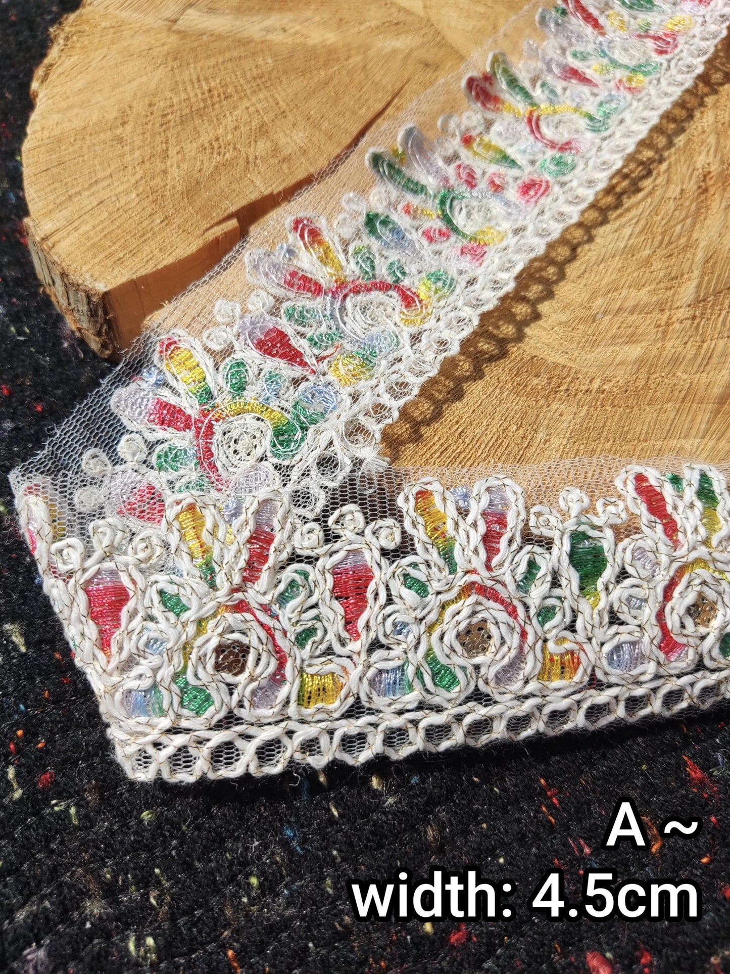 Off white Bohemian Trim with Sequins-4.5cm wide Gold thread Embroidered Mesh Border- Per yard- DIY Costume, Soft furnishings, Dressmaking