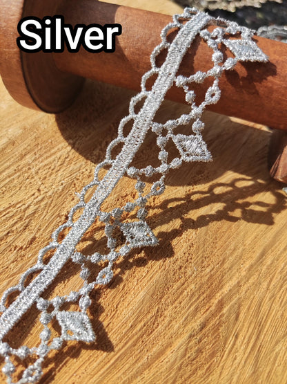 25mm width Delicate Lace Trim- Per yard- For Dressmaking, Soft Furnishing, Doll Clothes
