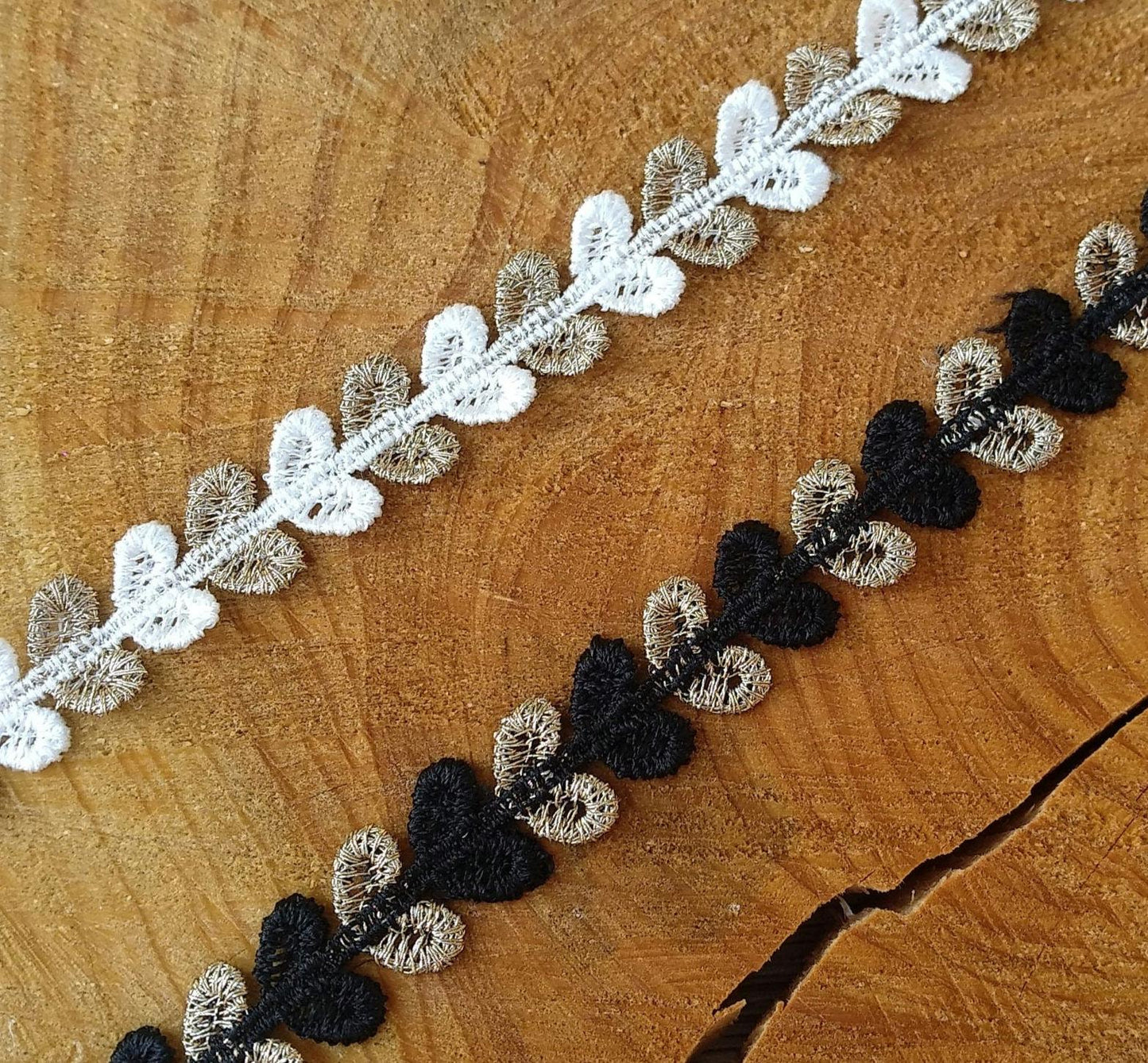 1.2cm Tiny Leaf Pattern Narrow Lace trim -Per yard -Fine Delicate Small Heart Embellishment for Doll Clothes, Dressmaking