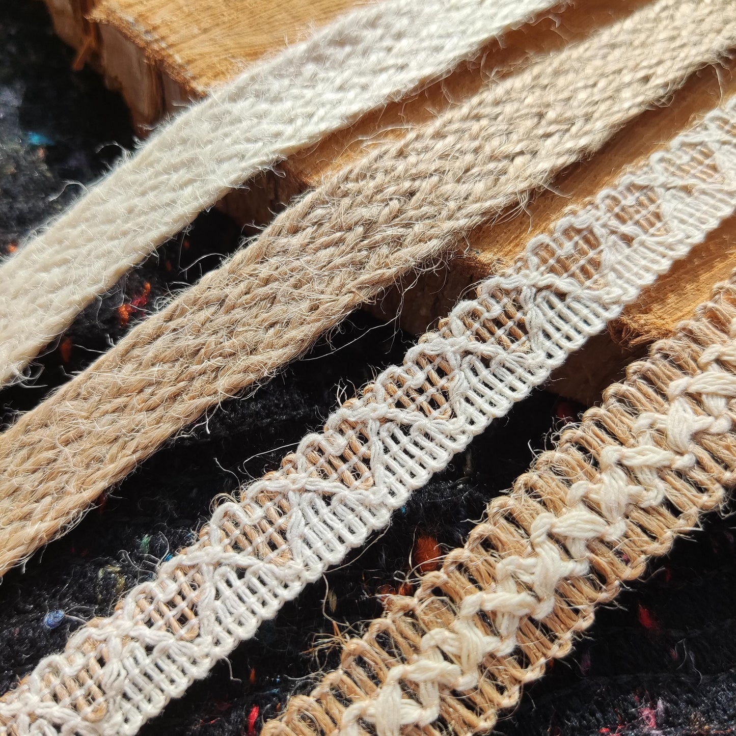 1.5cm Narrow Natural Hessian Burlap Ribbon -Per yard -For Wedding decor, Glass Jar DIY, Boho Chic Crafts, Gift Wrapping