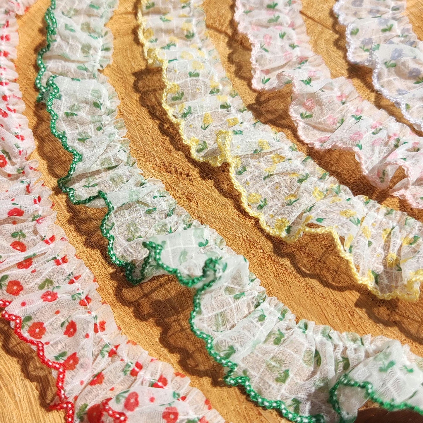 Floral on Grid Sheer Chiffon Trim with Scallop Edge -Per Yard -2cm Width Frilly Border for Sewing, Doll Clothes, Scrunchie DIY